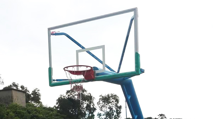  珠海石景山公園與合作移動單臂籃球架工程案例 